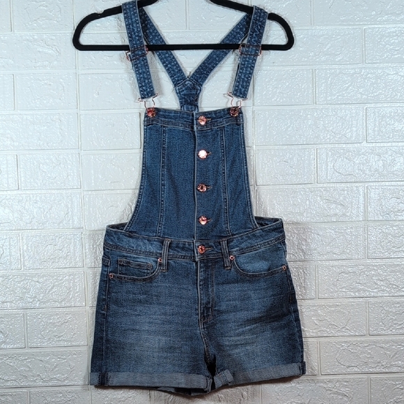 307-Guess Blue Denim with Red Label - Picture 1 of 4